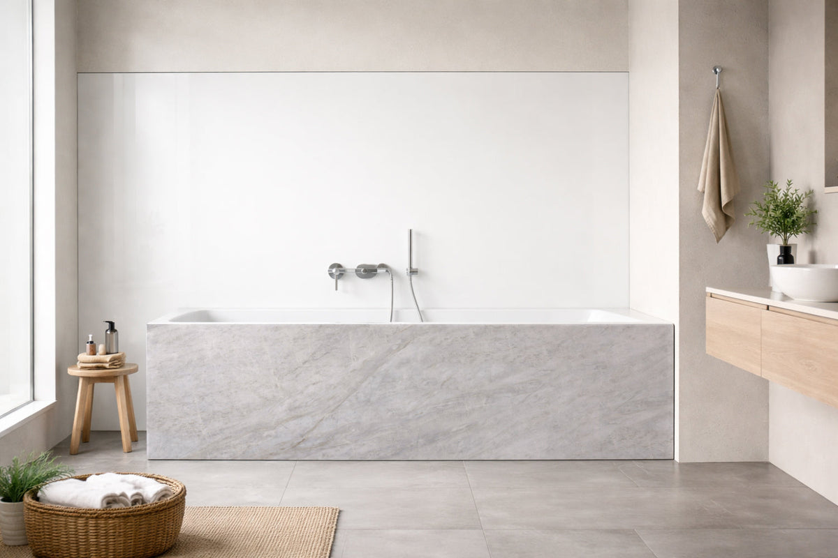 Badrückwand Marmoroptik