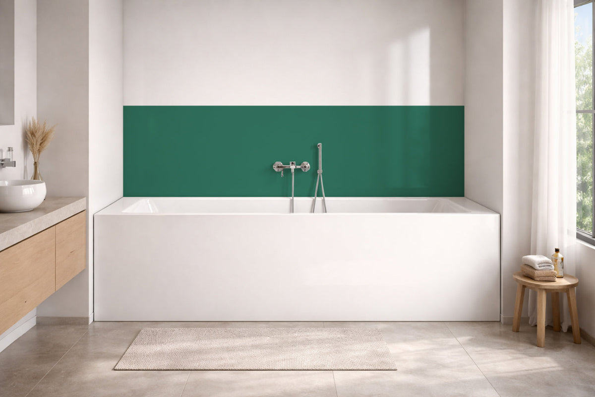 Badrückwand Einfarbig RAL 6000 – Platinagrün