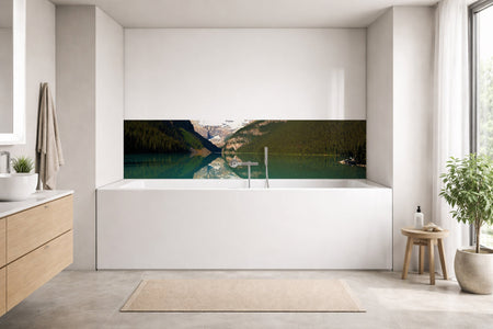 Badrückwand