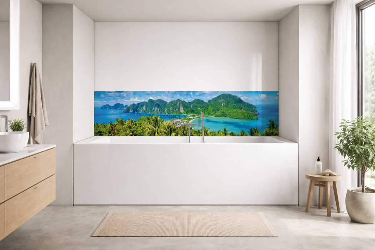 Badrückwand