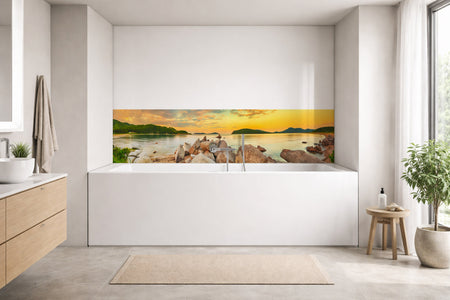 Badrückwand