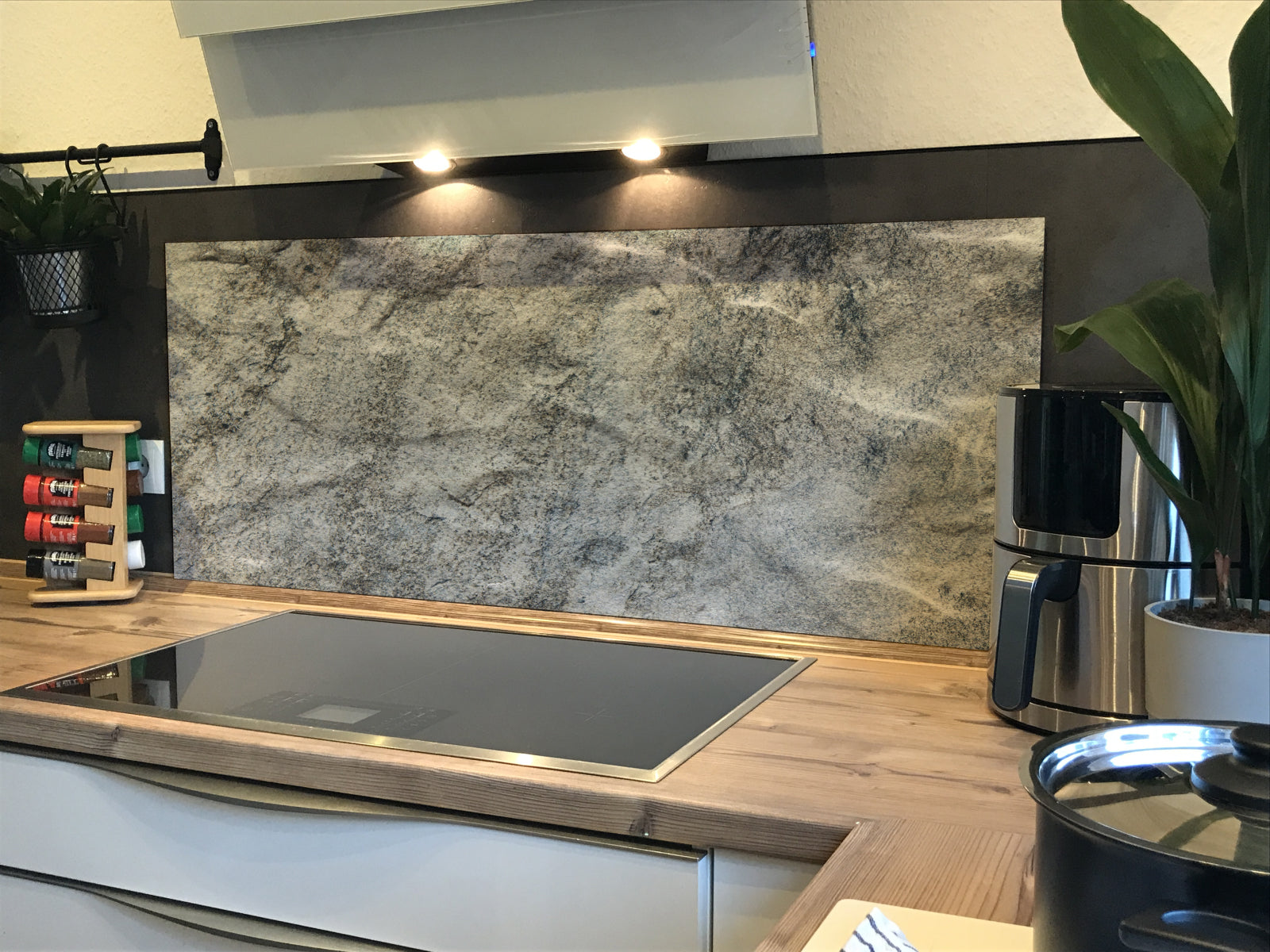 Spritzschutz Küche Steinoptik