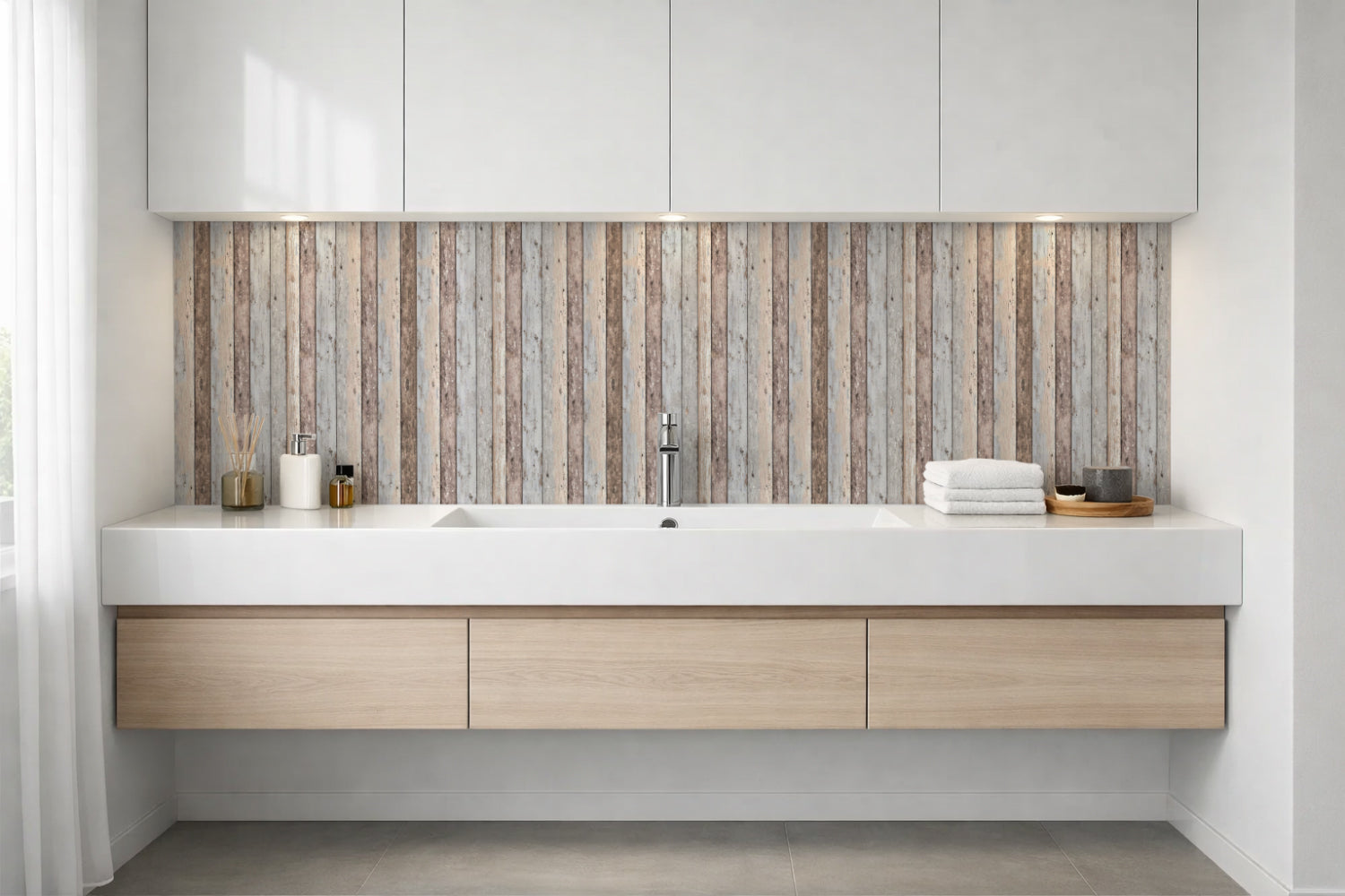 Waschbeckenrückwand Holzoptik