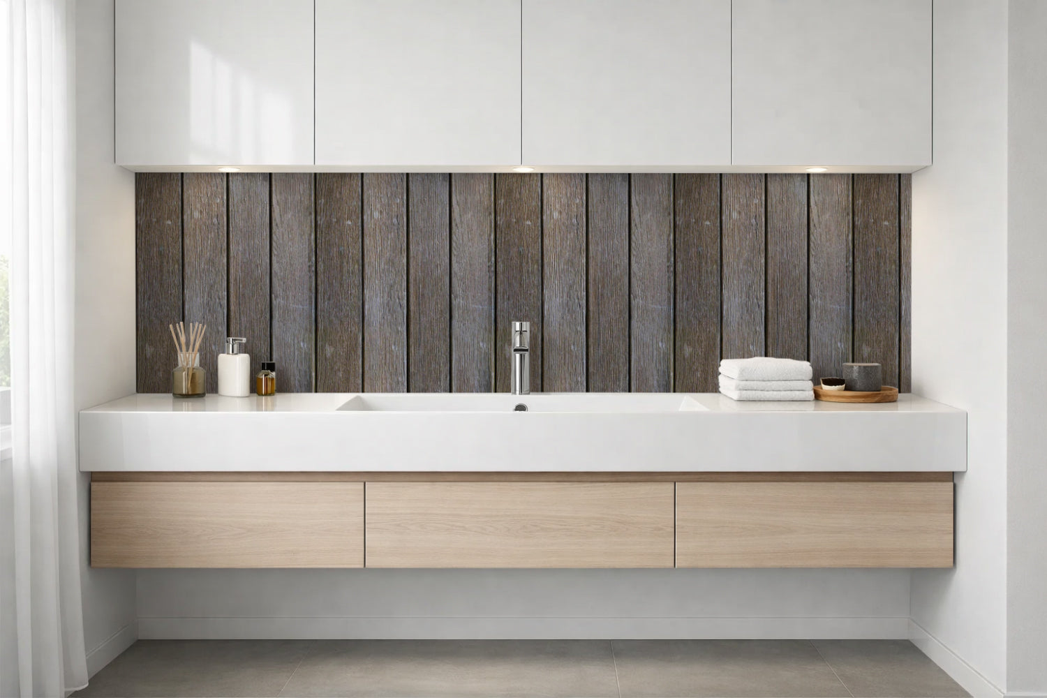 Waschbeckenrückwand Holzoptik