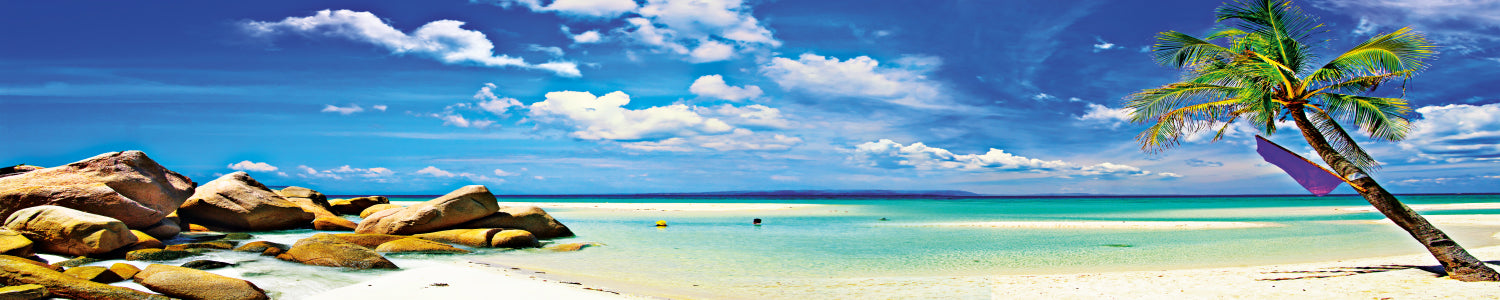 Badrückwand